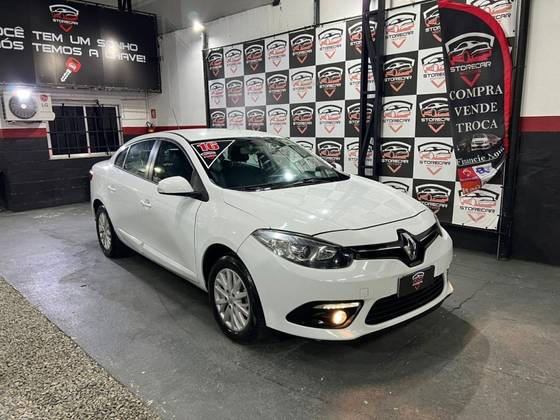 RENAULT FLUENCE 2.0 DYNAMIQUE PLUS 16V FLEX 4P AUTOMÁTICO RENAULT FLUENCE 2.0 DYNAMIQUE PLUS 16V FLEX 4P AUTOMÁTICO